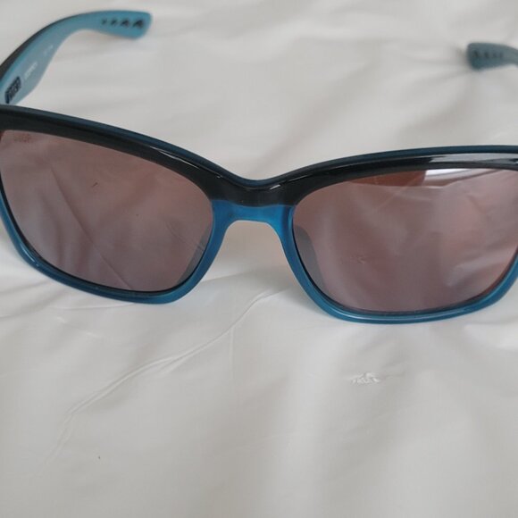 Costa Anaa Sunglasses Oceach Blue & Black - Picture 3 of 16